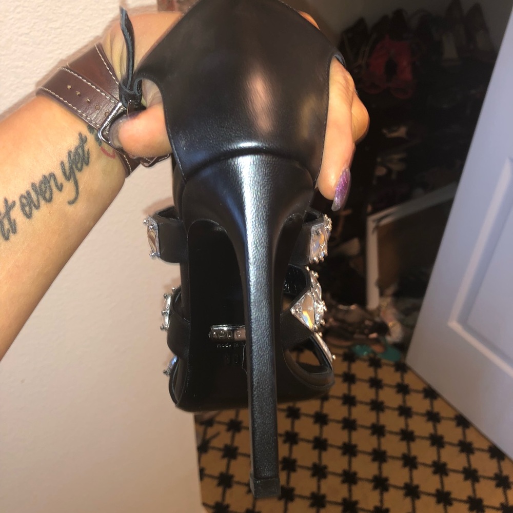 Gucci Stilettos - Picture 5 of 8